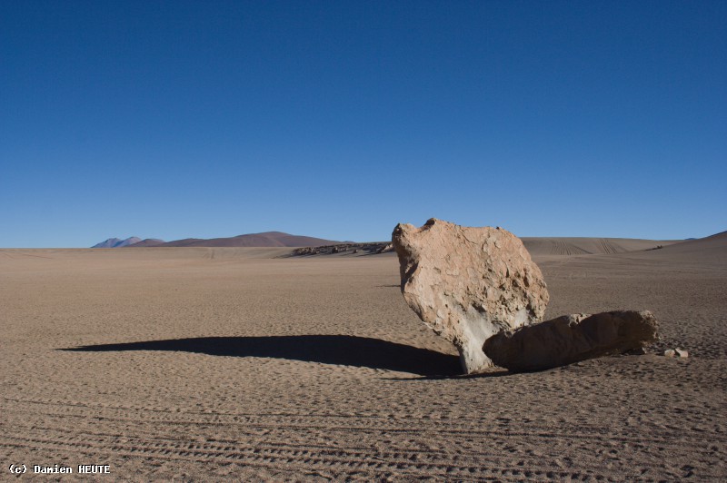 Ombre portée dans le désert de Siloli