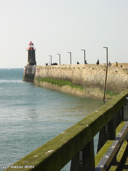 Digue du port de Fécamp